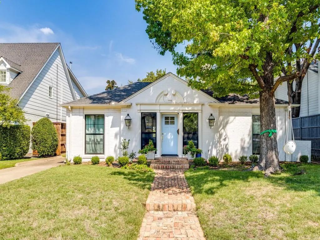 4666 S Versailles Avenue, Highland Park