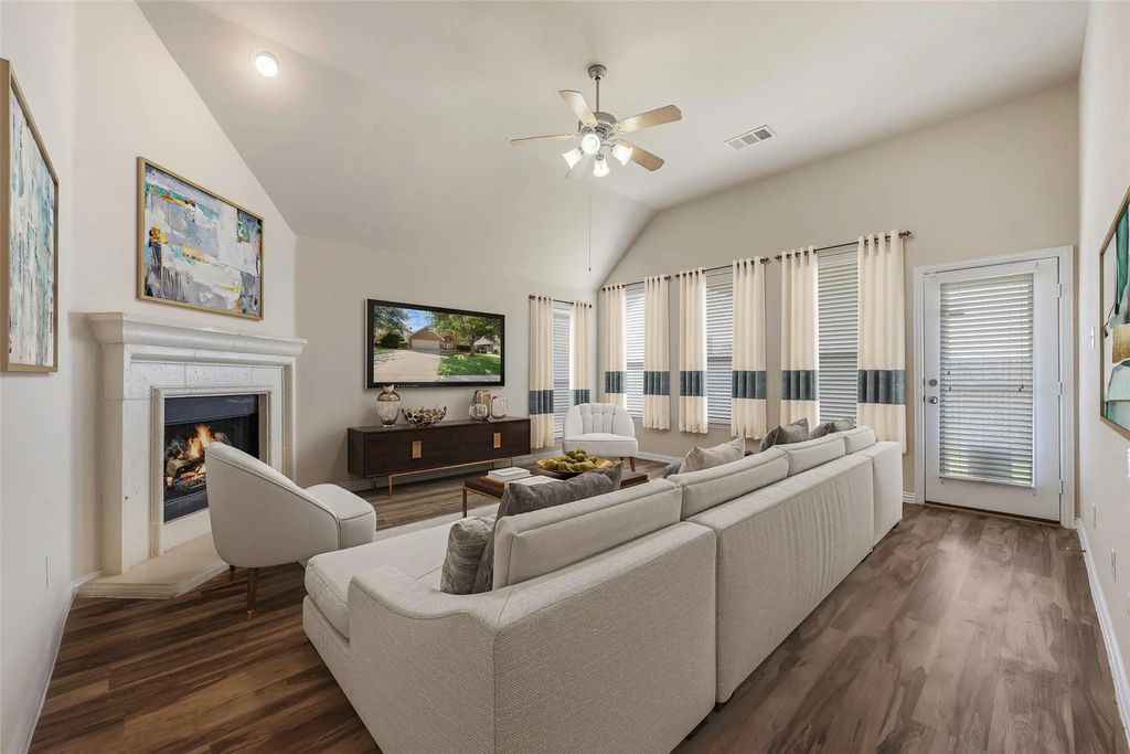 5629 Old Orchard Drive, Fort Worth