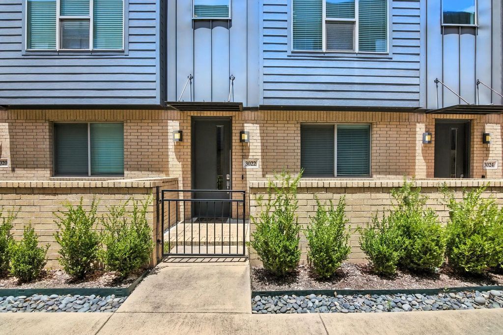3022 Clamath Drive, Dallas