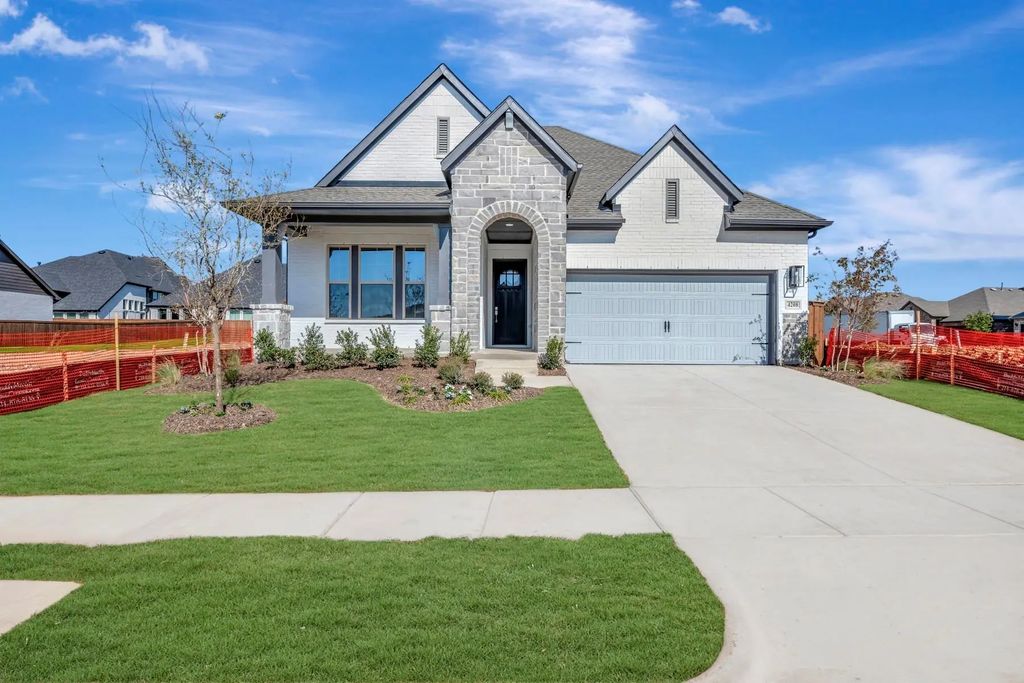 4208 Palomino Road, Aubrey