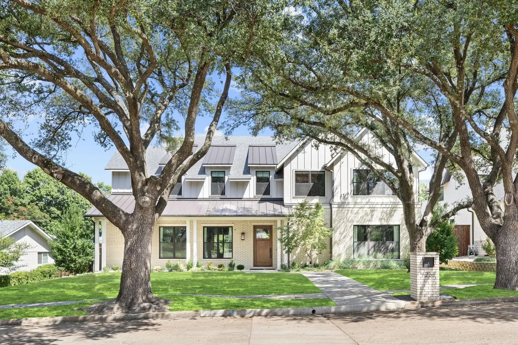 7233 Brennans Drive, Dallas