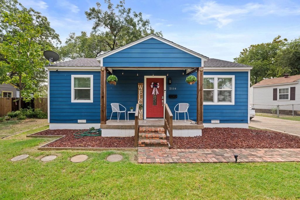 2114 Engle Avenue, Dallas
