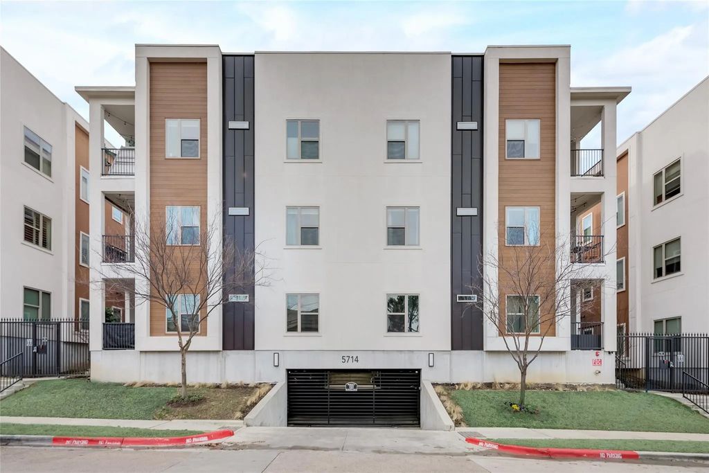 5714 Mccommas Boulevard 105, Dallas