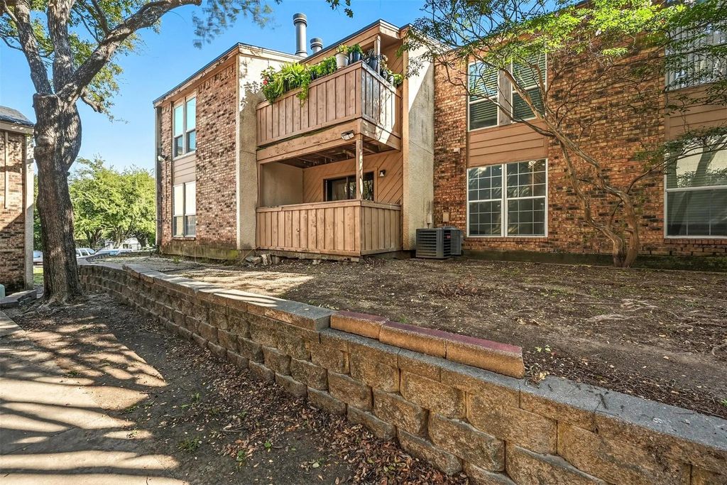 8110 Skillman Street 1027, Dallas