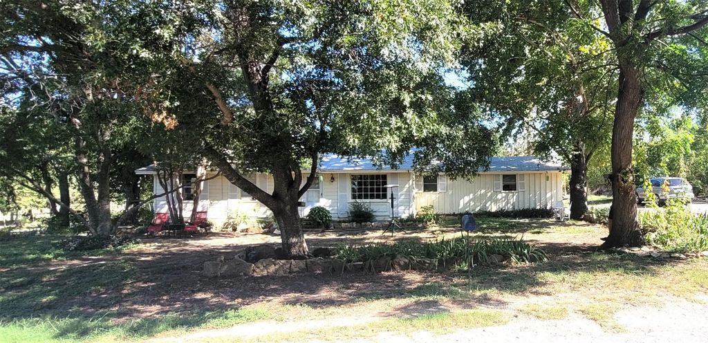 301 Queen Street, Aledo