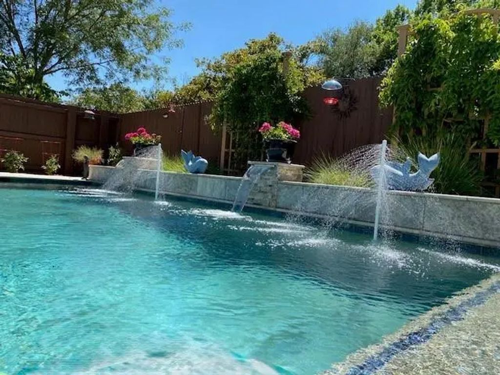 3421 Nottingham Drive, Denton