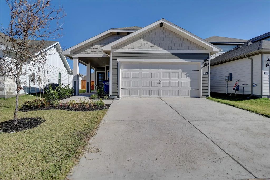 4104 Zoe Lane, Farmersville