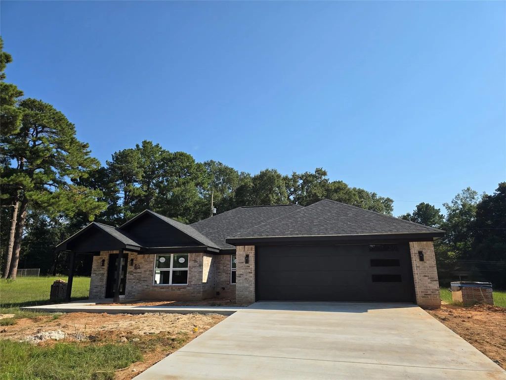 401 Campbell Street, Daingerfield
