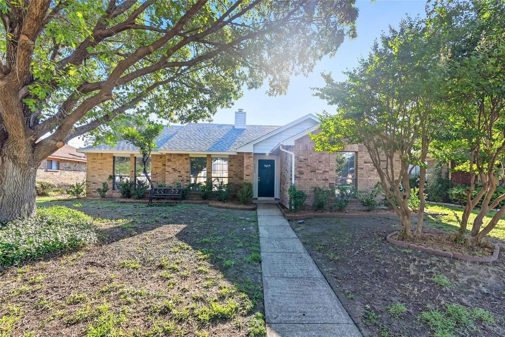 5144 Freestone Circle, Dallas