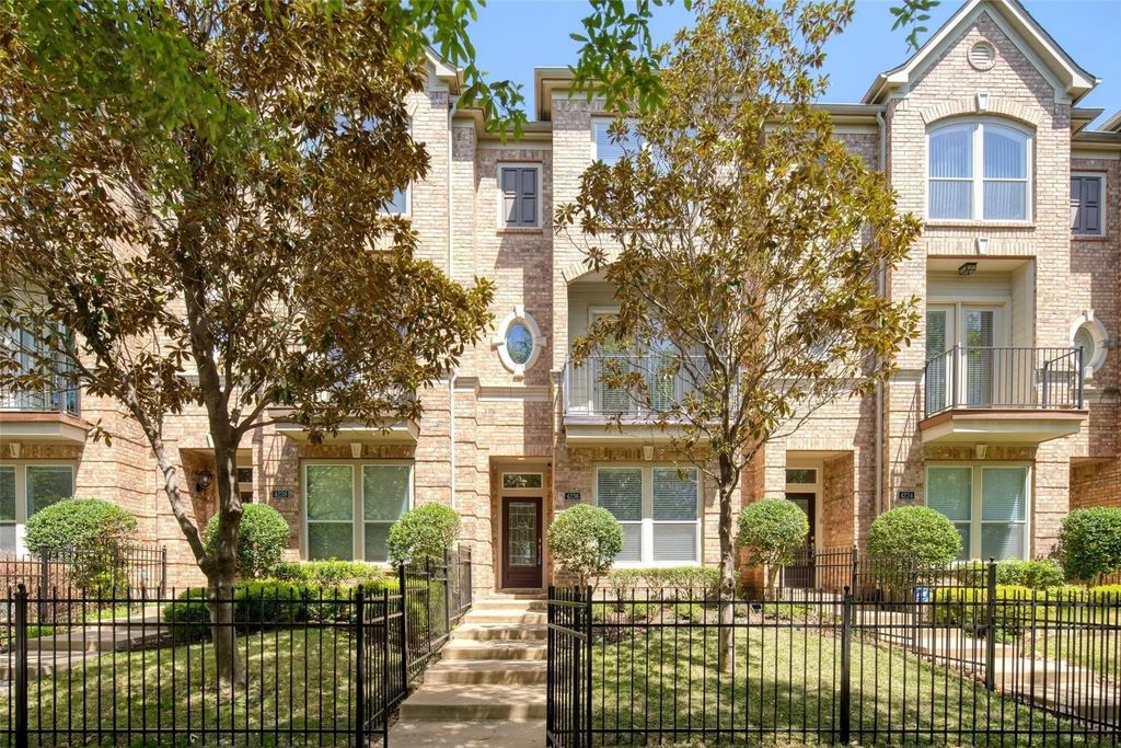 4236 Holland Avenue, Dallas