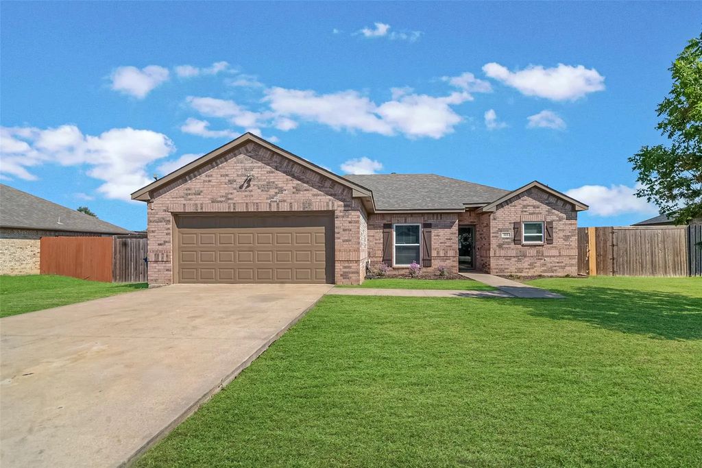 400 Autry Boulevard, Gunter