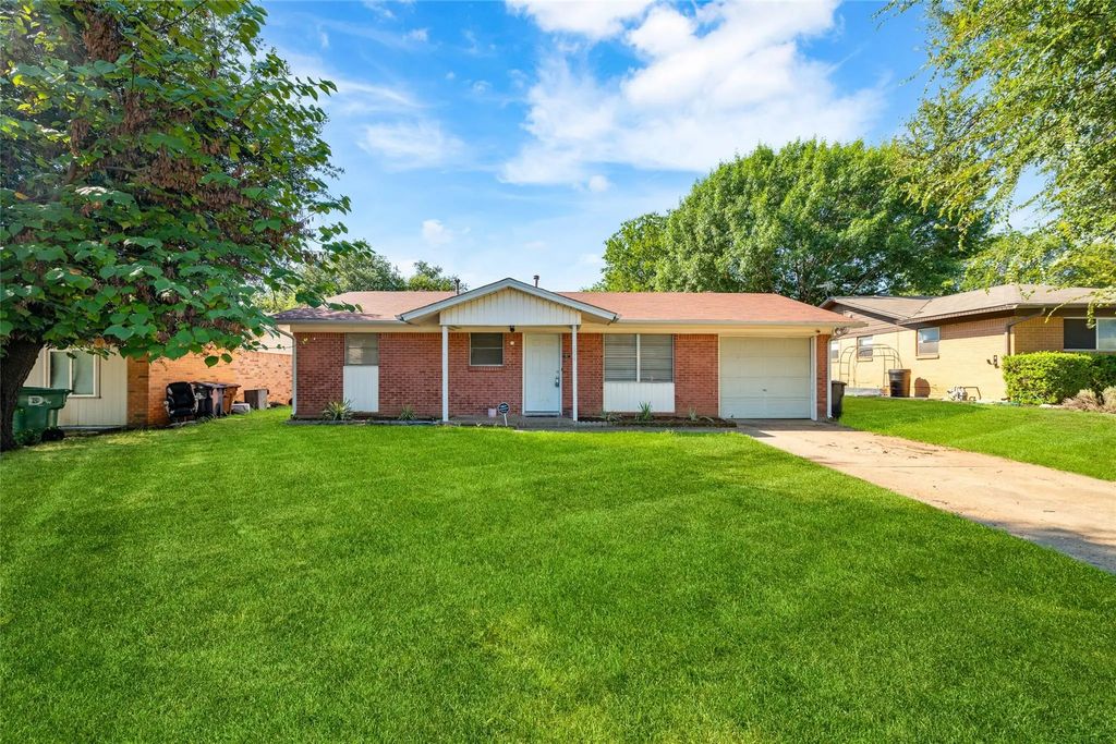604 Pershing Drive, Denton