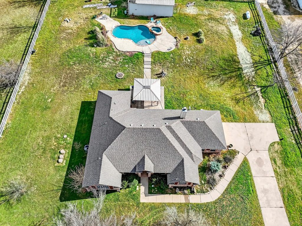 13616 Bates Aston Road, Haslet