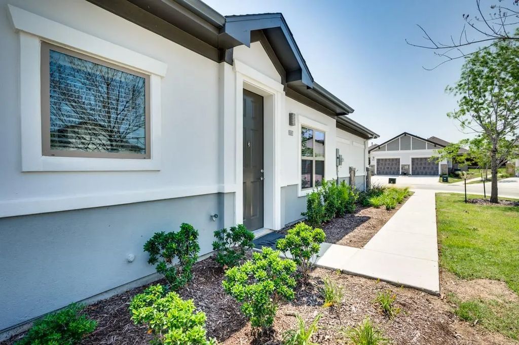 4301 Bungalow Avenue, McKinney