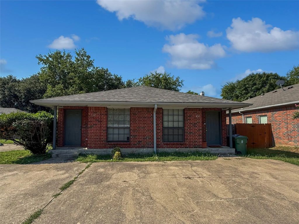 832 Mirabell Court, Arlington