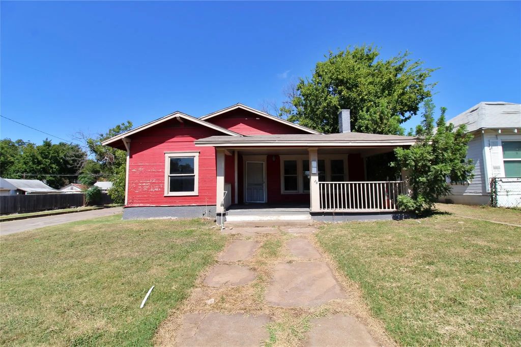 2025 Morrow Avenue, Waco
