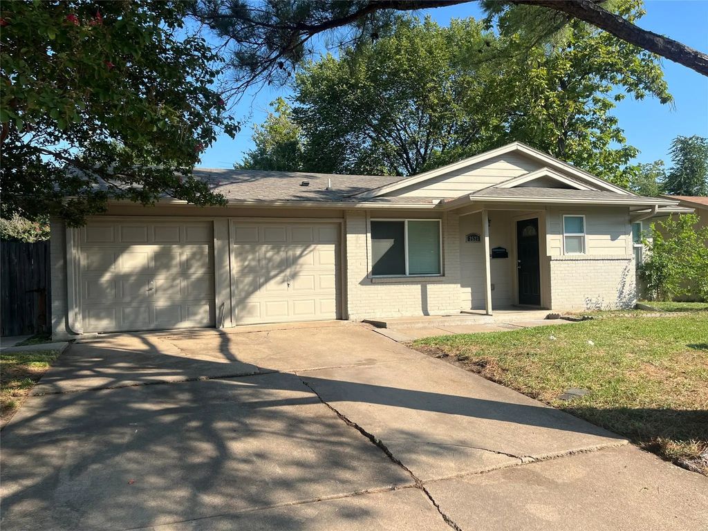 2523 Cunningham Street, Irving