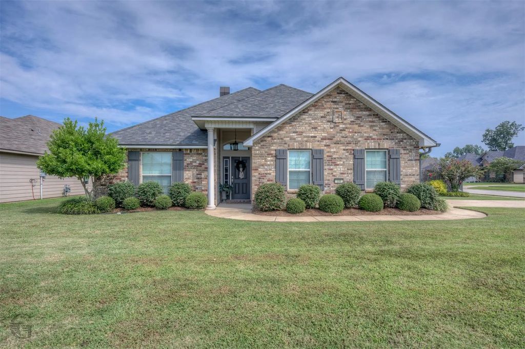 100 Grand Cane Court, Bossier City