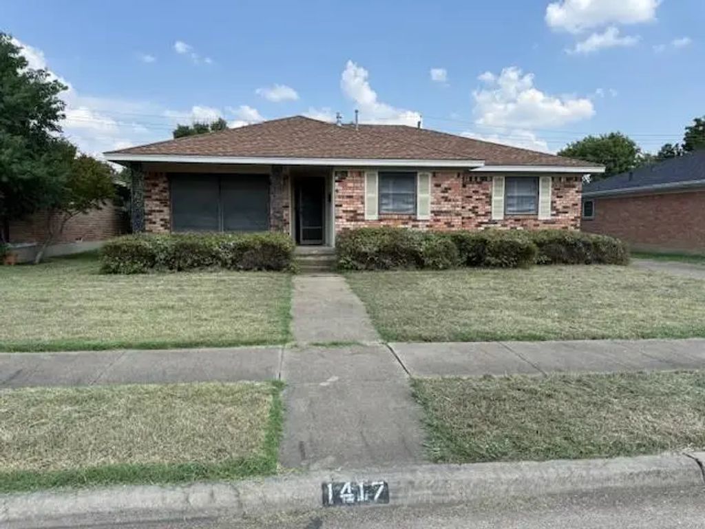 1417 Bardfield Avenue, Garland