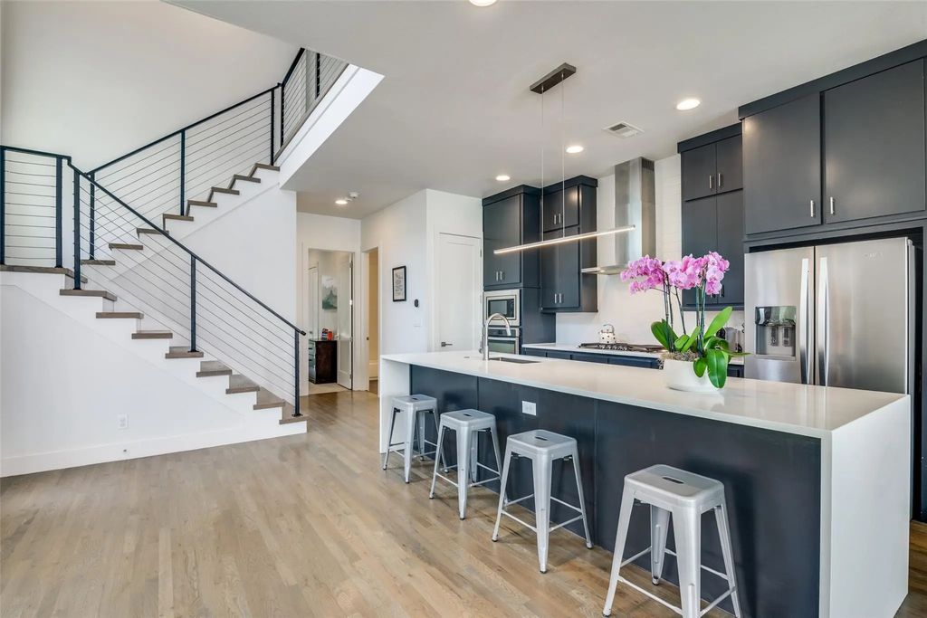 6479 Lontos Drive, Dallas