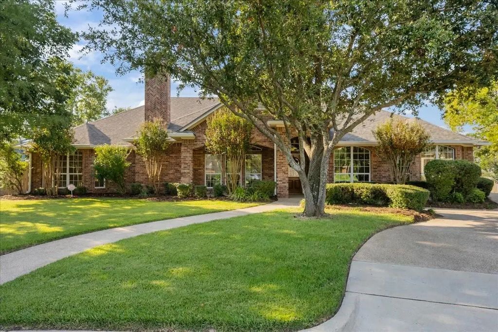 8300 Jonquil Drive, Waco