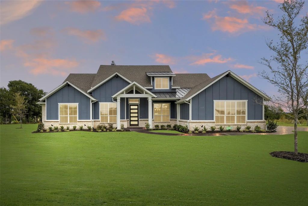 117 Carly Lane, Van Alstyne