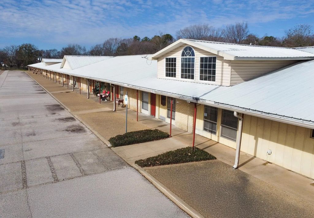 201 Flat Creek Road, Athens