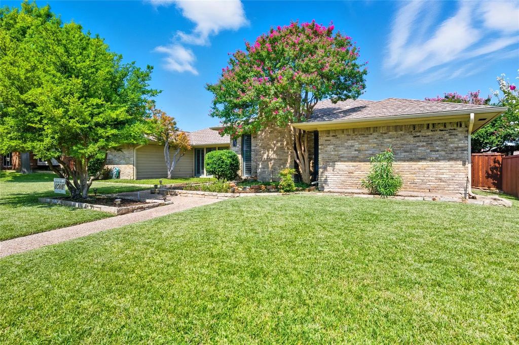 7731 Bantry Lane, Dallas