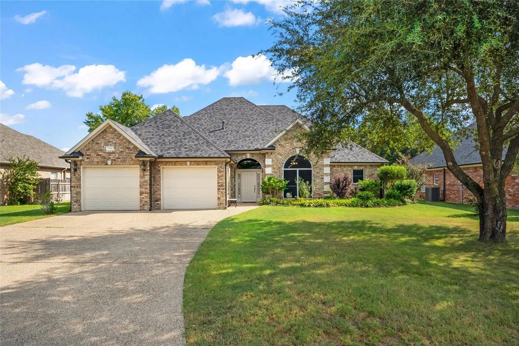 904 Wheeler Creek Drive, Gainesville