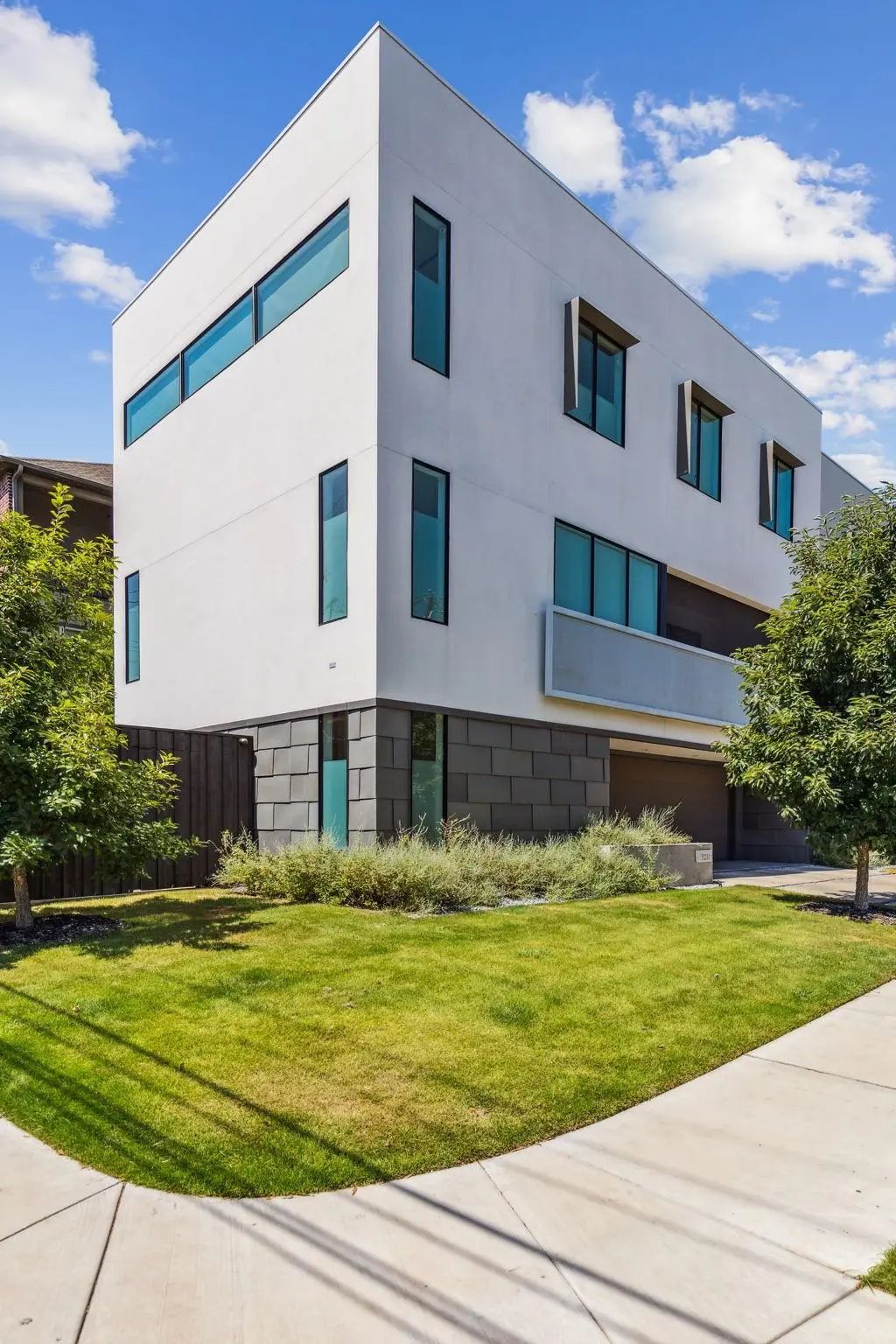 5231 Manett Street, Dallas