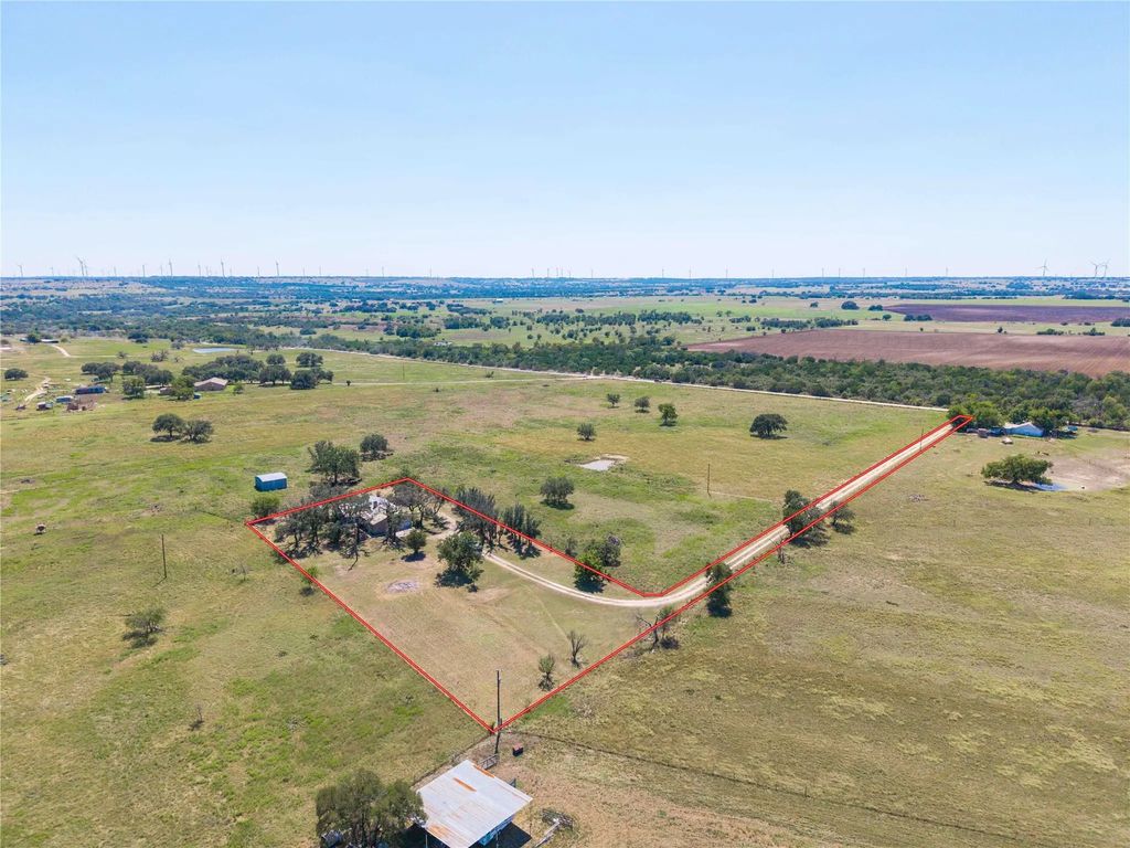 53 County Road 312, Goldthwaite
