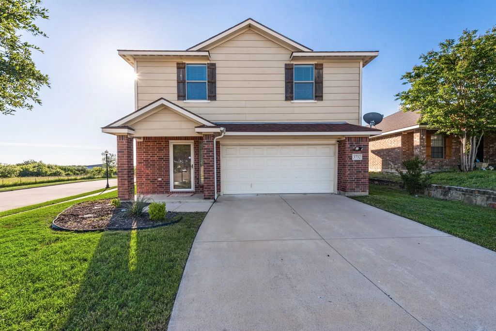3732 Venera Street, Fort Worth