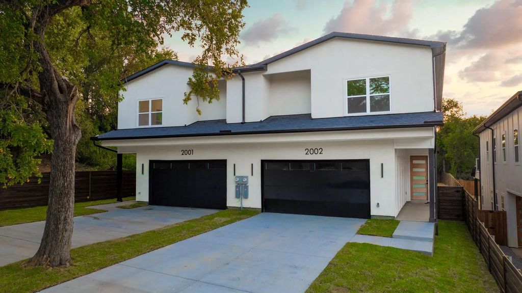 2001 Hearne Avenue 102, Dallas