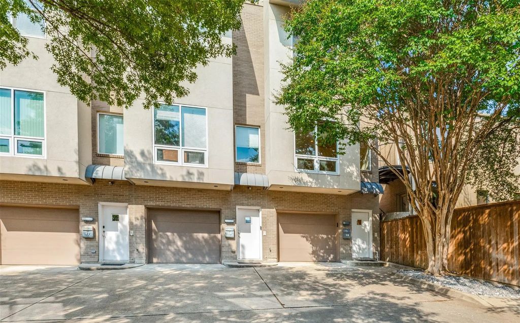 4100 Travis 19, Dallas