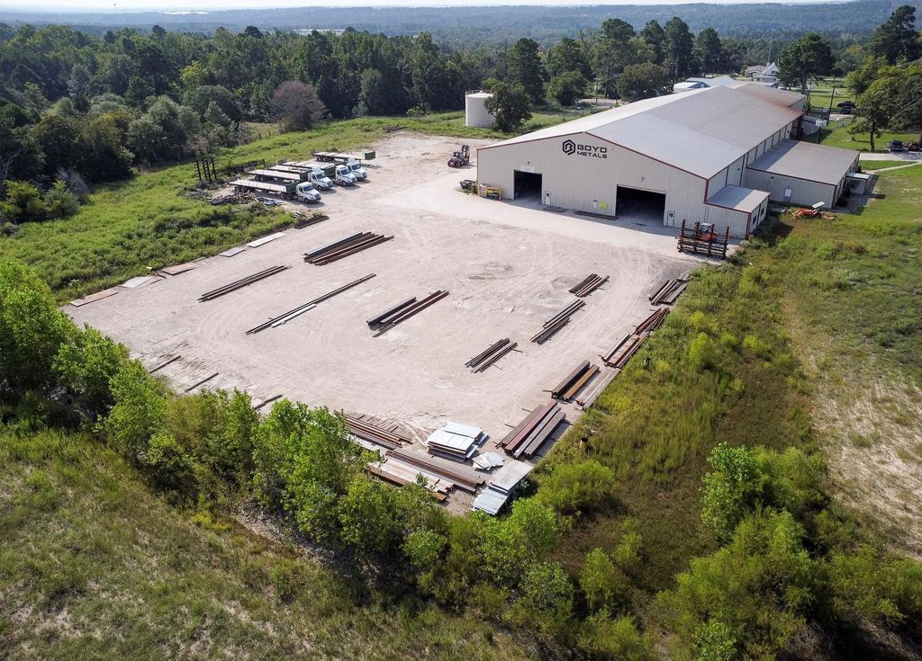 8102 County Road 313 E, Tyler