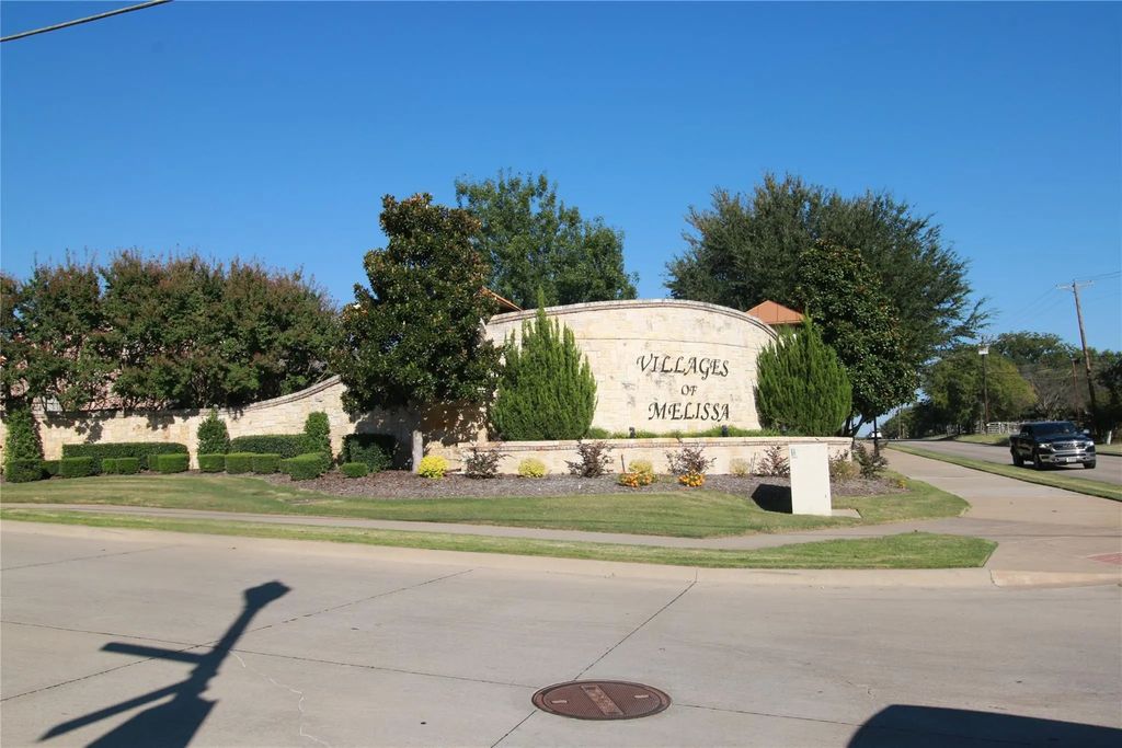 1114 Kaufman Road, Melissa