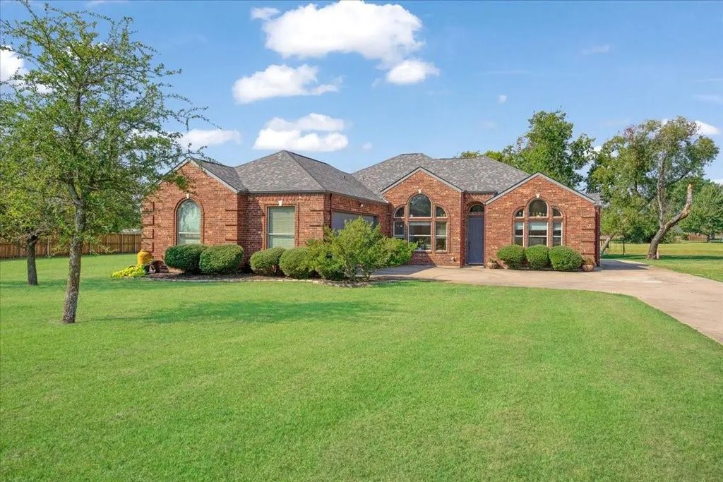1404 Tejas Drive, Sherman
