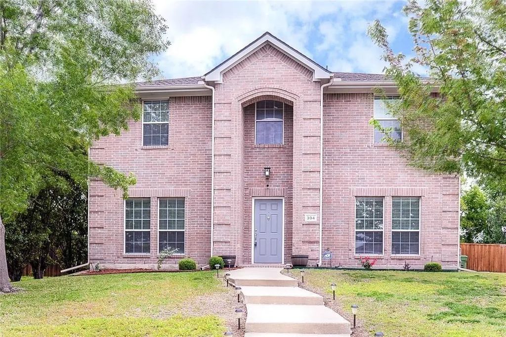 304 Ambrose Drive, Murphy