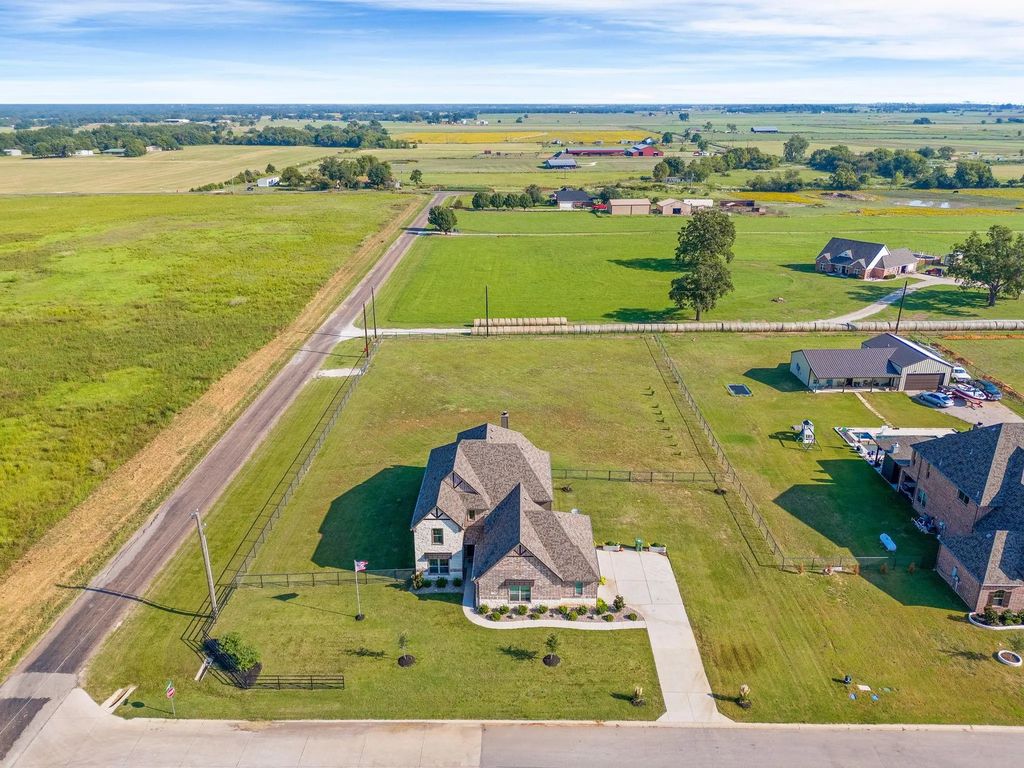 701 Olivia Lane, Collinsville
