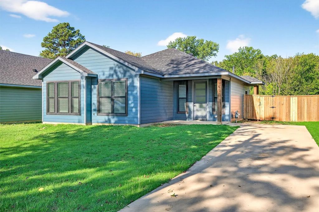 1501 S 7th Avenue, Denison