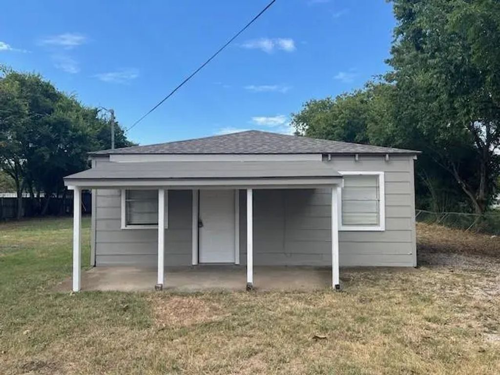 821 Bayport Drive, Lancaster