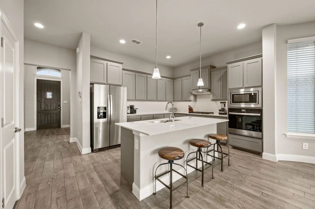 3021 Bridgewater Drive, Argyle