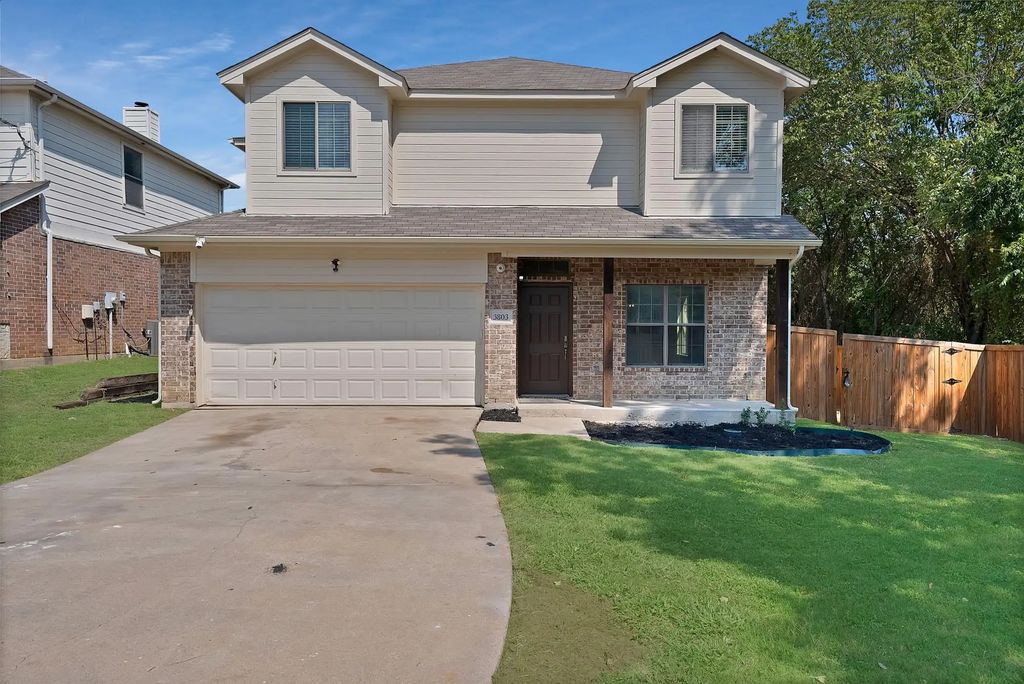 3803 Carver Place, Irving