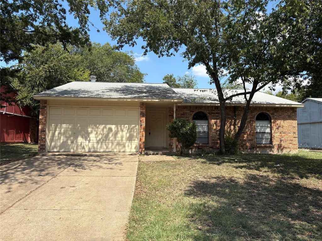 7411 Christie, Dallas