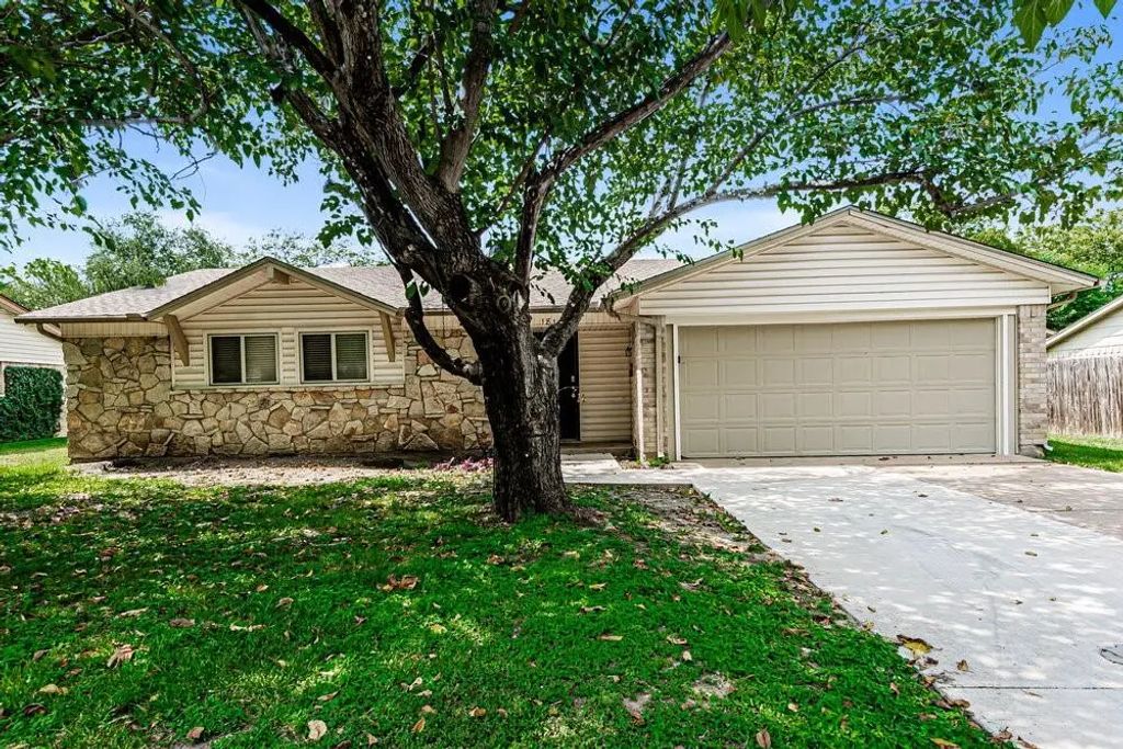 1814 4th Street, Grand Prairie