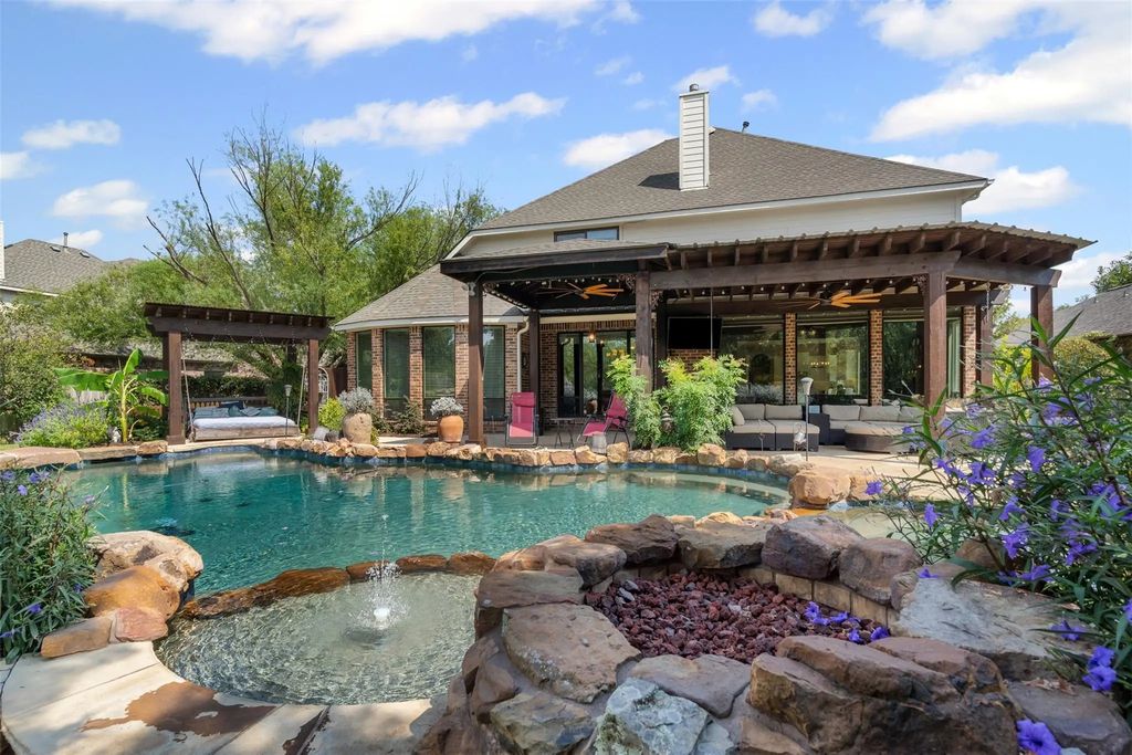 6619 Bradford Estates Drive, Sachse