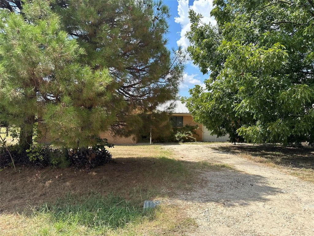 902 Turner Lane, Tuscola
