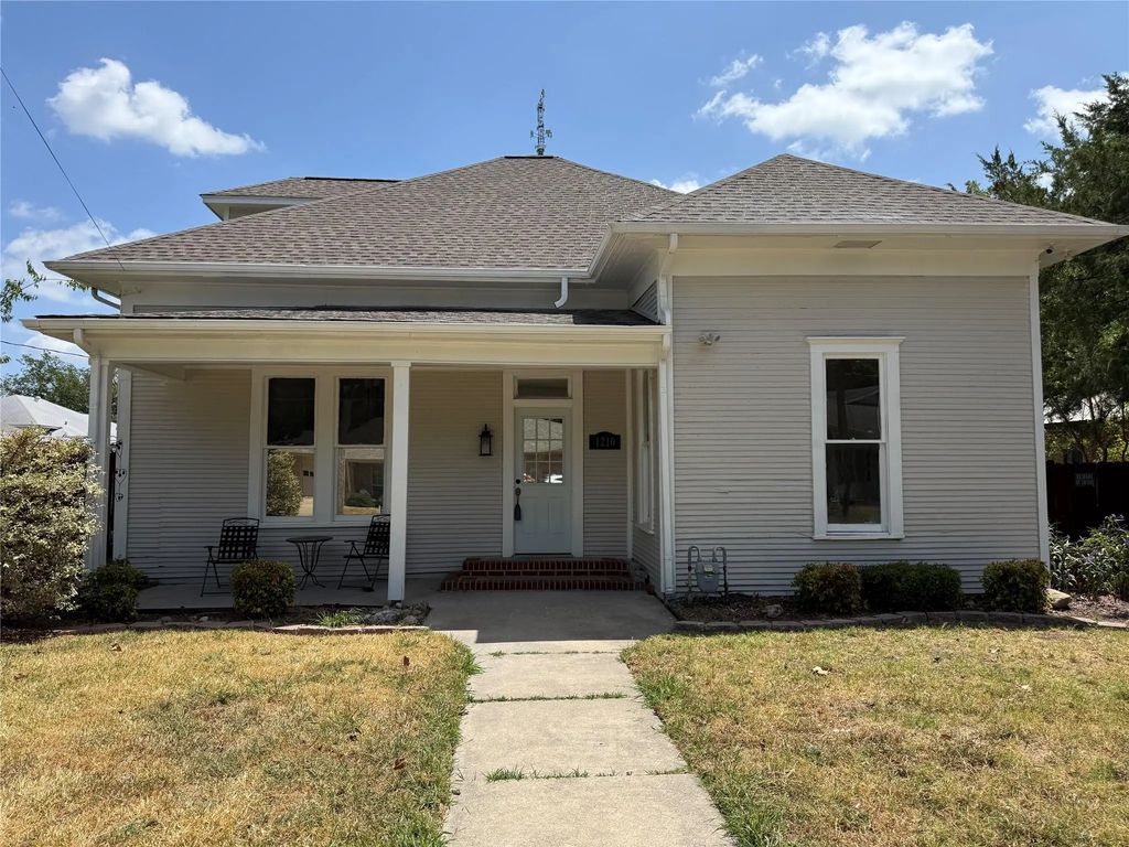 1210 Monroe Street, Commerce
