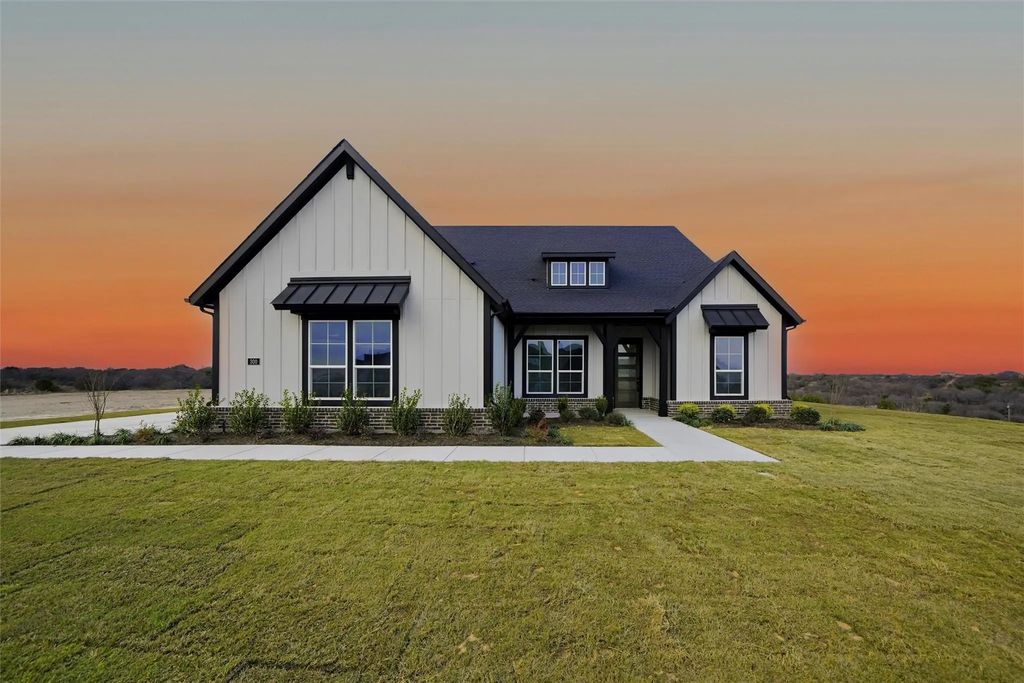 300 Texas Sage Trail, Weatherford