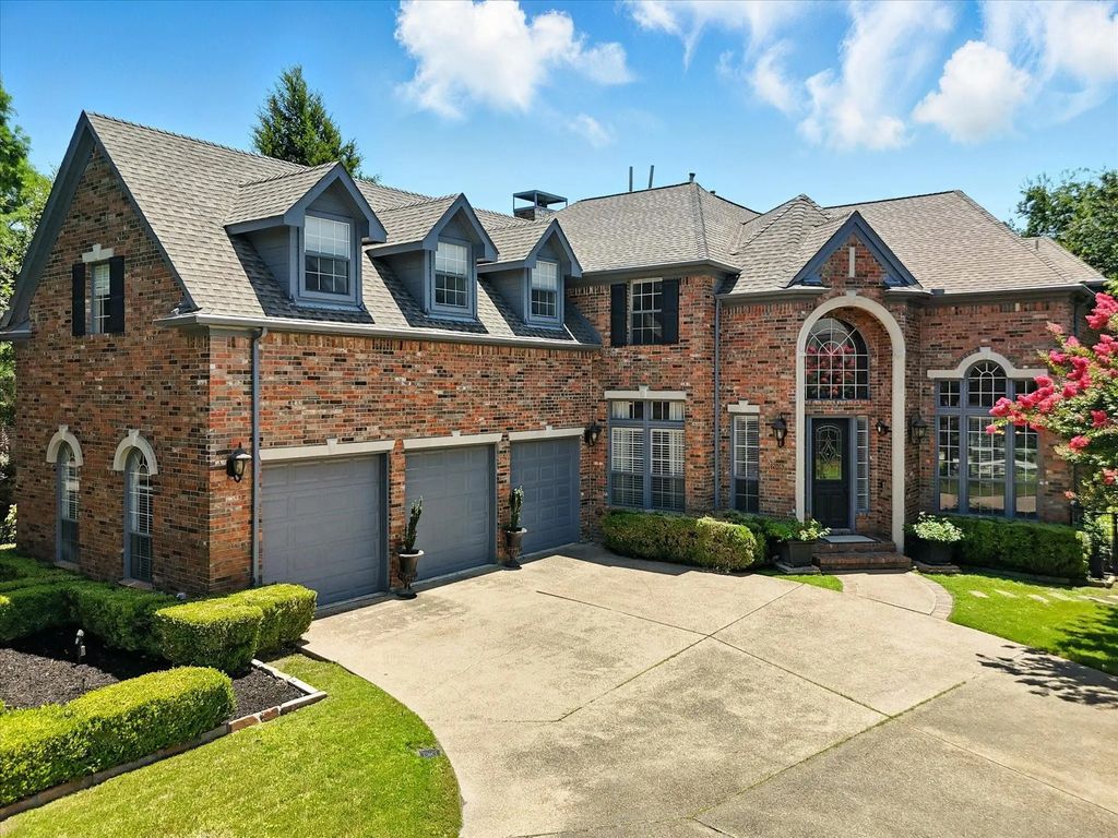 2008 Boxwood Drive, Irving